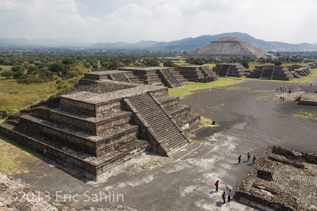 Pyramid of the Sun with the lesser pyramids